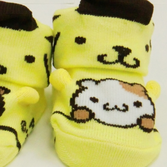 2 pairs Sanrio Pompompurin and Gudetama baby/new born socks/shoes - Picture 7 of 8